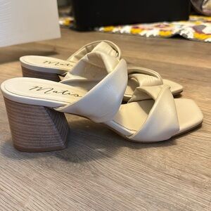 Matisse size 8 nude mule